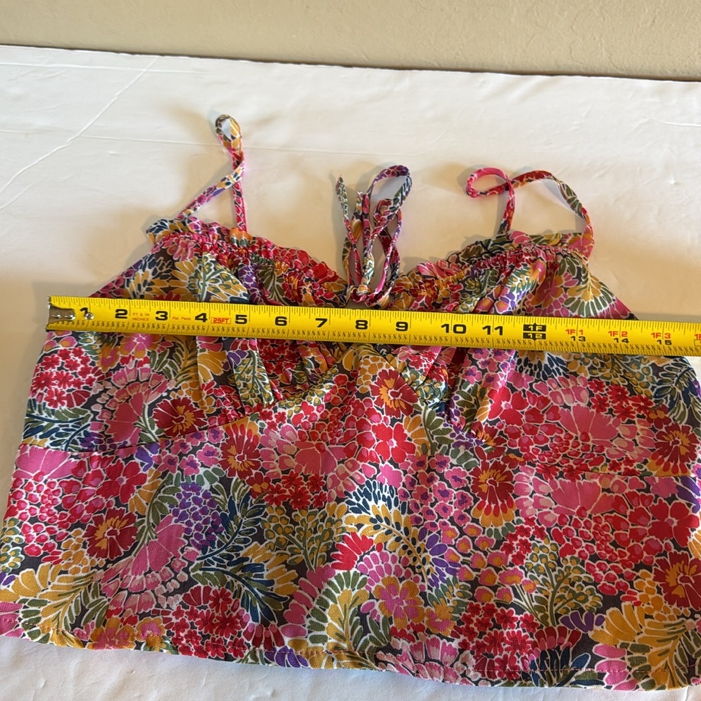 Azoe Women’s Floral Cropped Top Spaghetti straps- Size Large - Picture 5 of 10